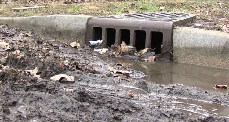 limpeza de imundações DeltaPrag